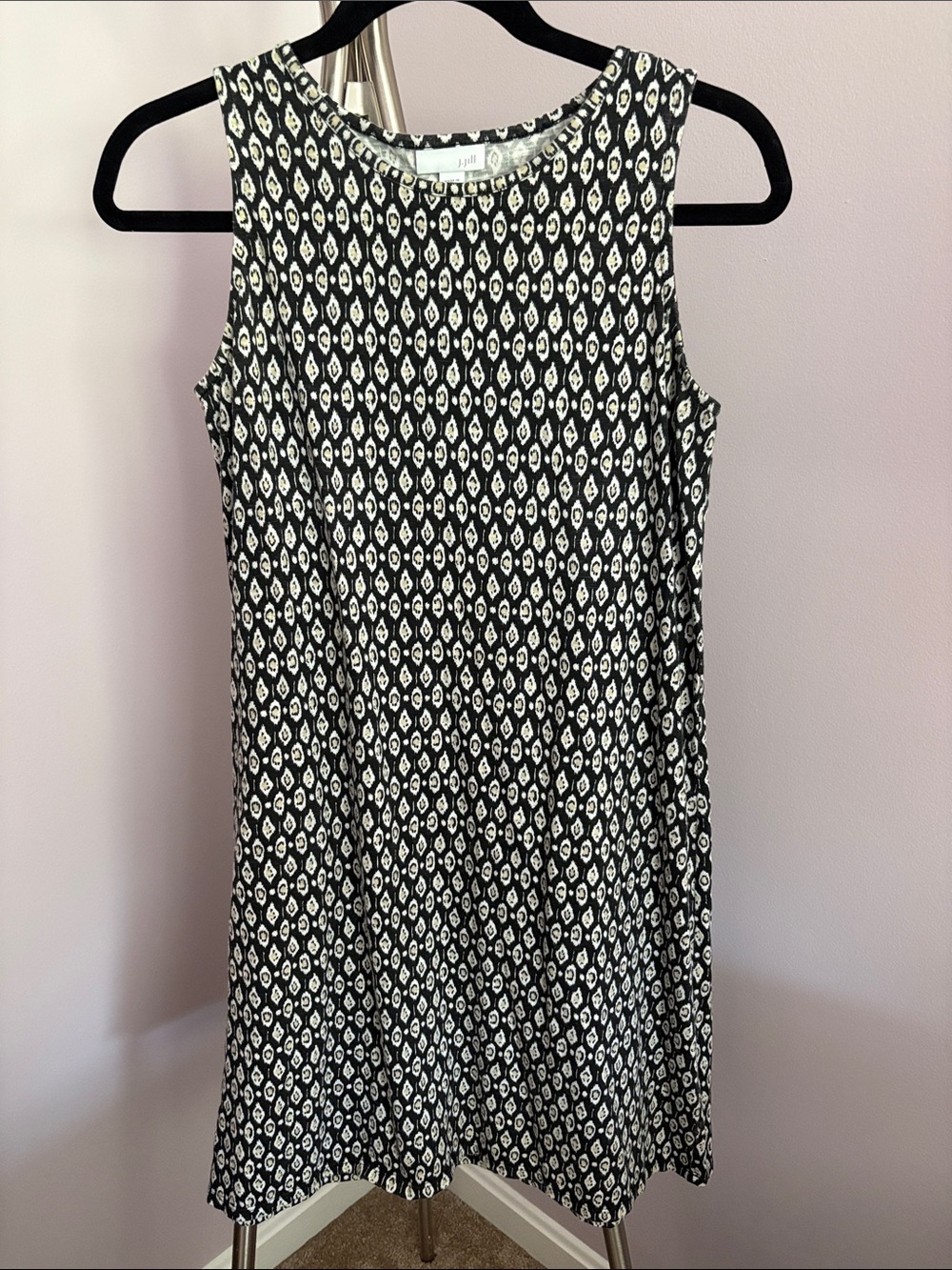 J. Jill Black & White Sleeveless Printed Shift Dress
